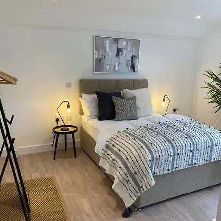 Fishponds Flat 5 By Mia Living 1 Bedroom Apartment Apartment Bristol